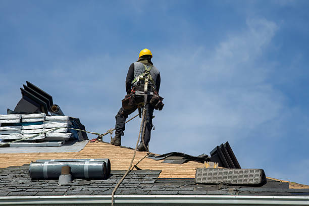 Professional Roofing technician working in Casstown, OH